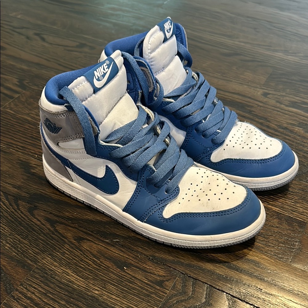 Nike Air Jordan High Tops - Blue and White